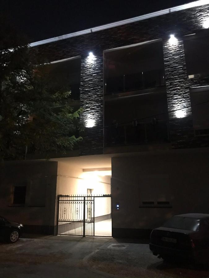 Apartman Santorini Novi Sad Exterior foto